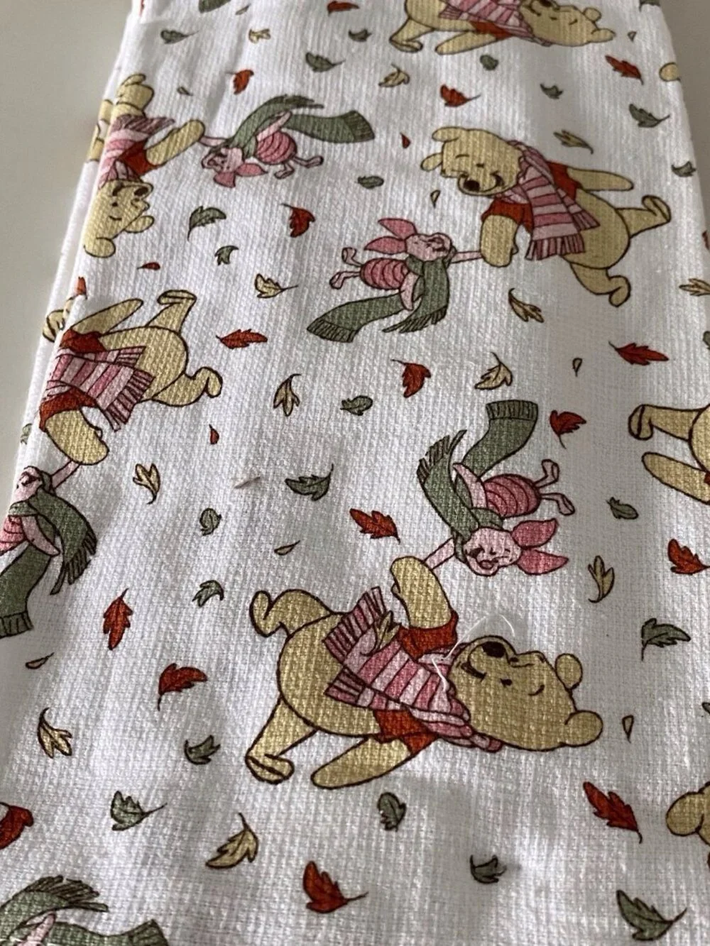 2 Pack Disney Winnie The Pooh Piglet Autumn Fall Leaves Kitchen Towels 16 X 26”